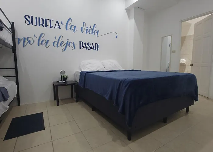 Surfo House & Hotel