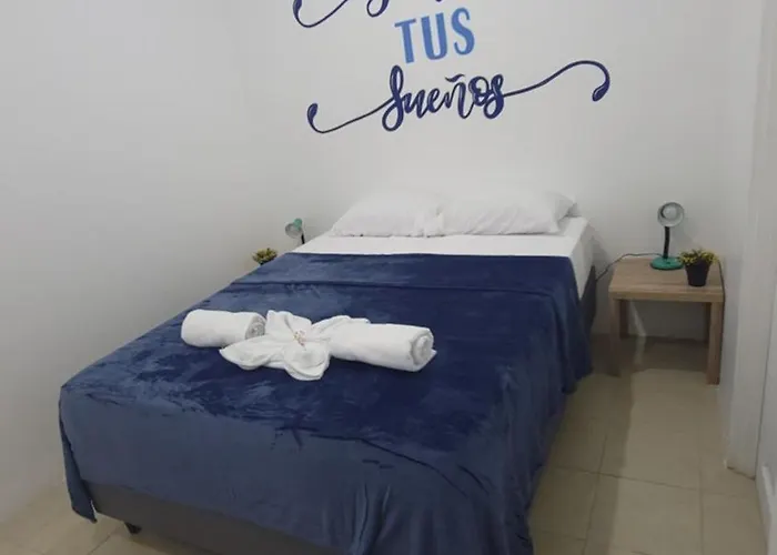 Surfo House & * Tamarindo