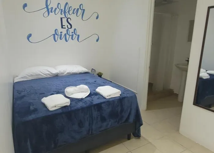 Surfo House & Hotel