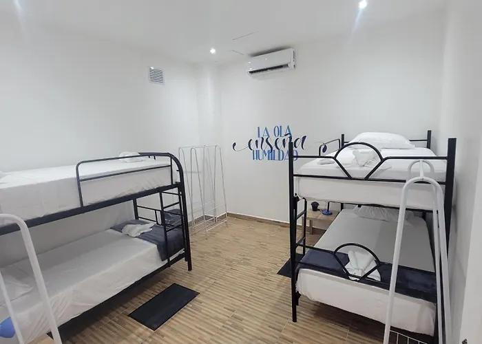 Surfo House & Hotel